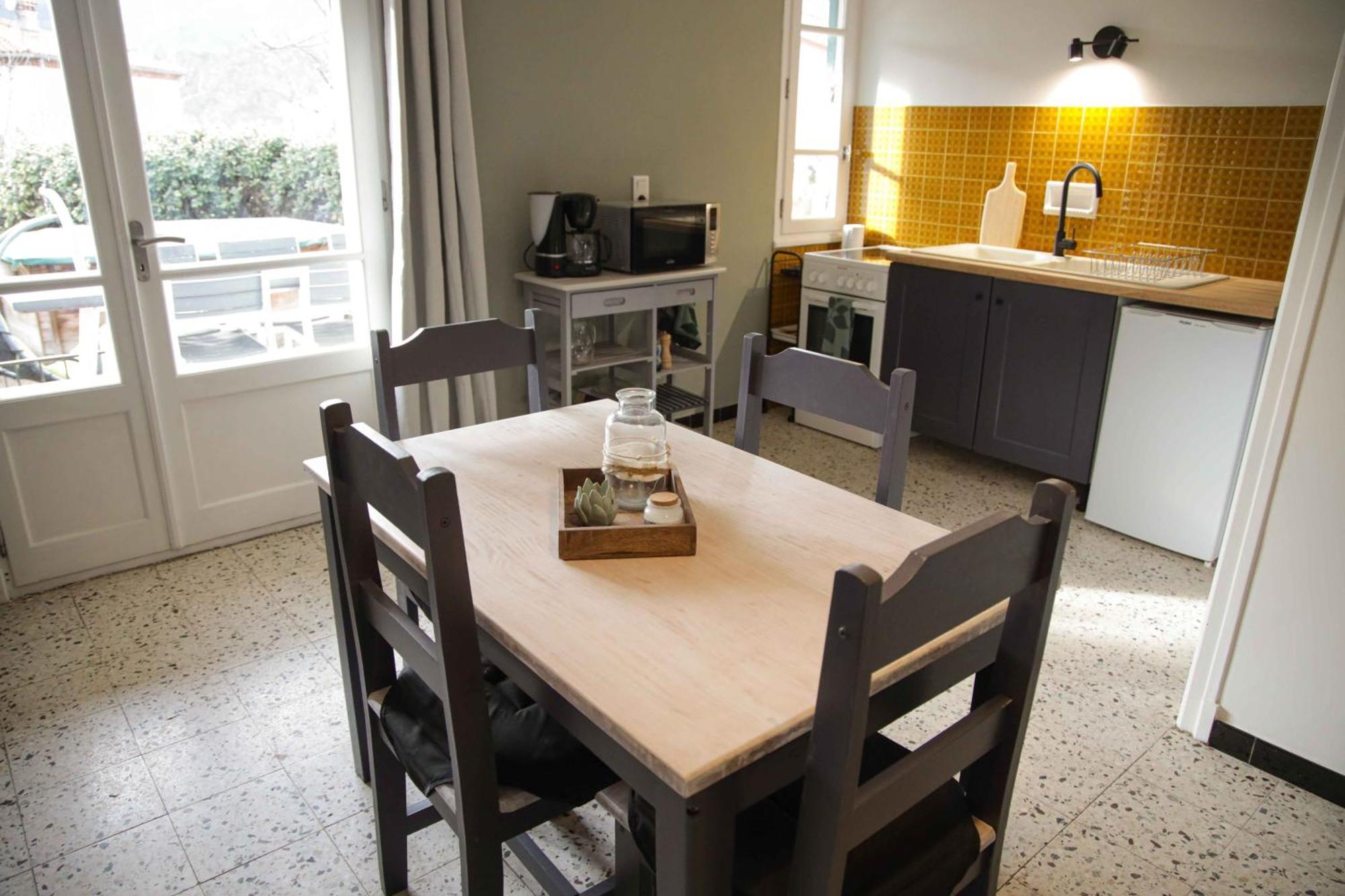 El Sola - Appartement Avec Acces Piscine Et Jardin Corneilla-de-Conflent Exterior photo